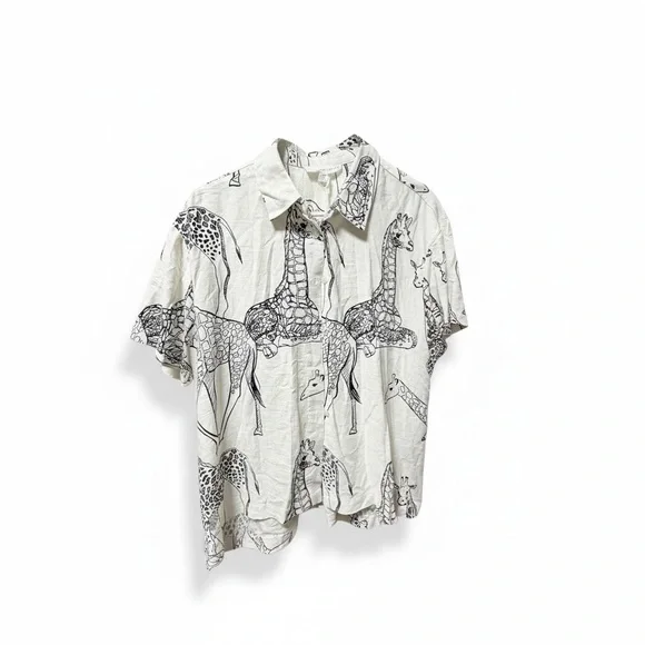 Black and White womens shirt - Picture 2 of 6